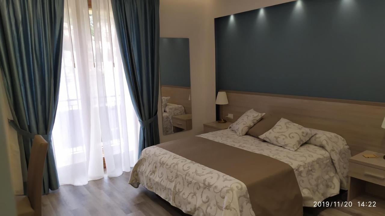 B&B La Stazione Diamante Eksteriør billede
